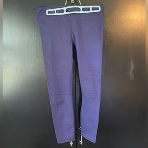Fabletics Electric Purple Cropped Leggings